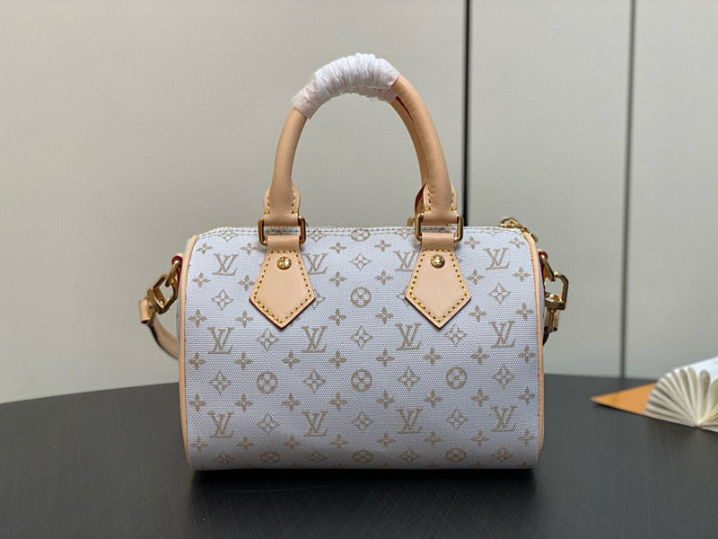 Dragons Bags ln Luxury Bag --81522