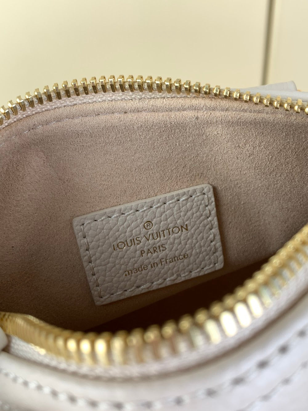 Dragons Bags ln Luxury Bag --68327