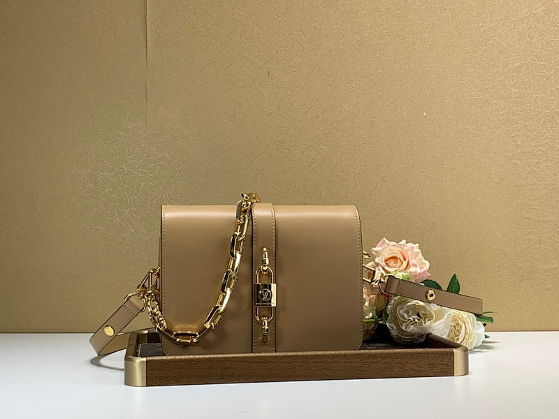 Dragons Bags ln Luxury Bag --59683