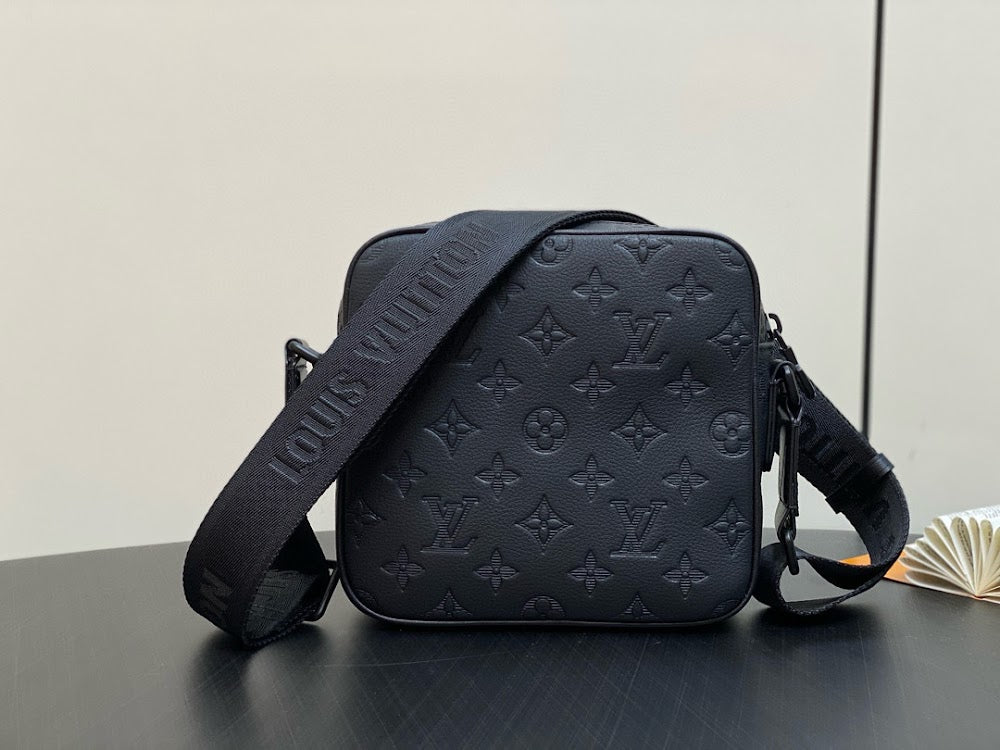 Dragons Bags ln Luxury Bag --70978