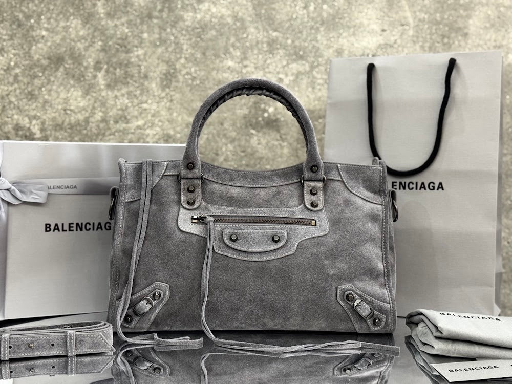 new-luxury-designer-bags-nm21778
