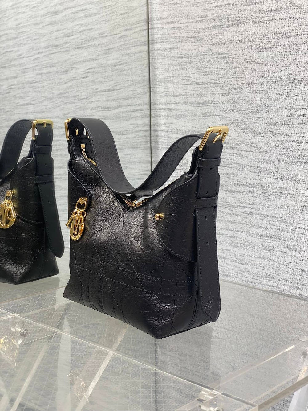 Dragons BagsDiorn Luxury Bag --116075