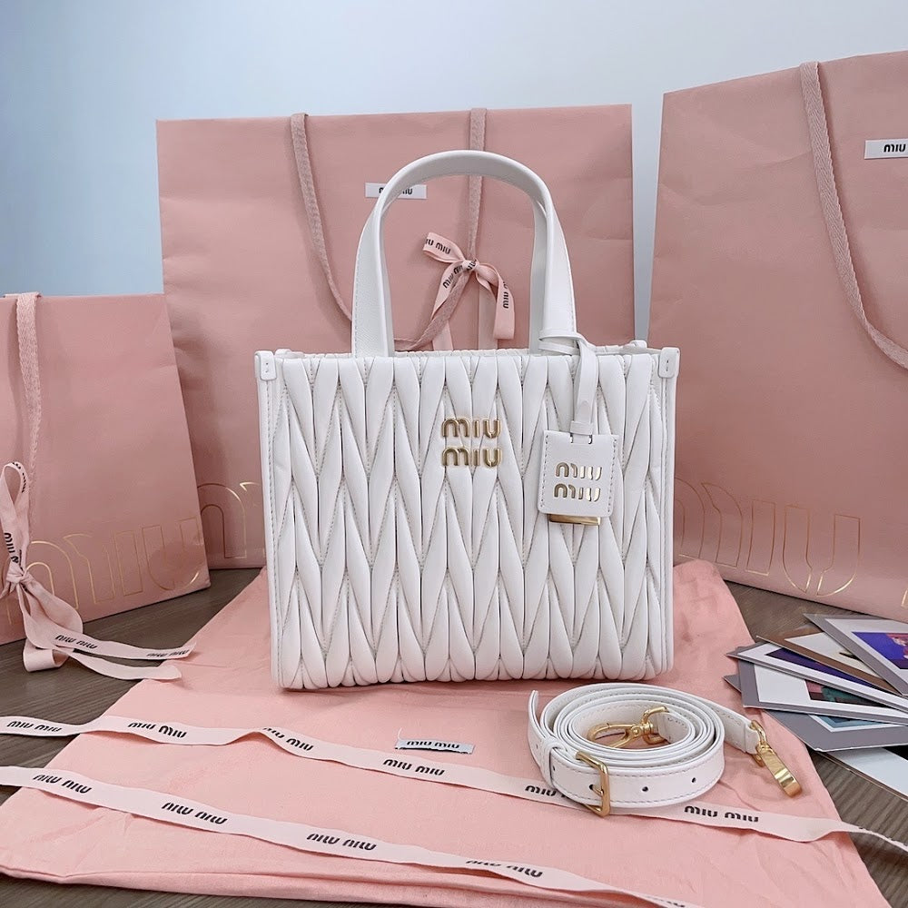 Dragons Bags Miun Miun Luxury Bag --122358