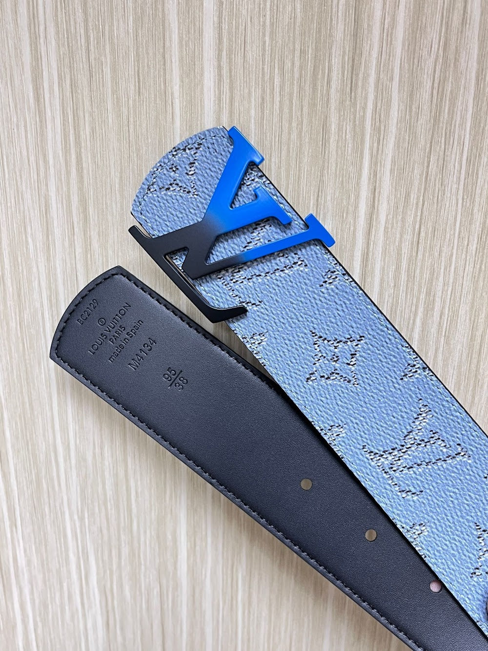 Dragons Bags ln Luxury Belt --109666