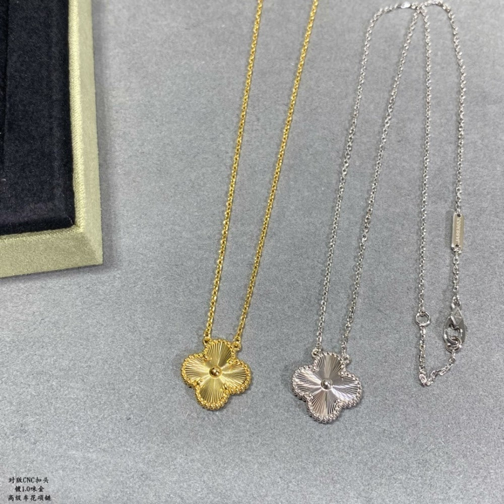 Dragons Bags VCA Luxury Jewelry --51549