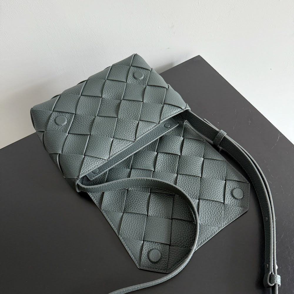 new-luxury-designer-bags-nm10584