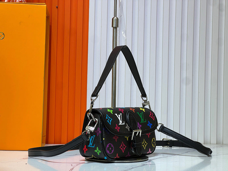 Dragons Bags ln Luxury Bag --81632