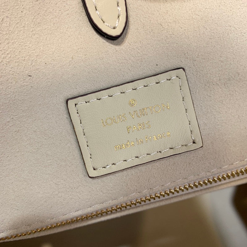 Dragons Bags ln Luxury Bag --56006