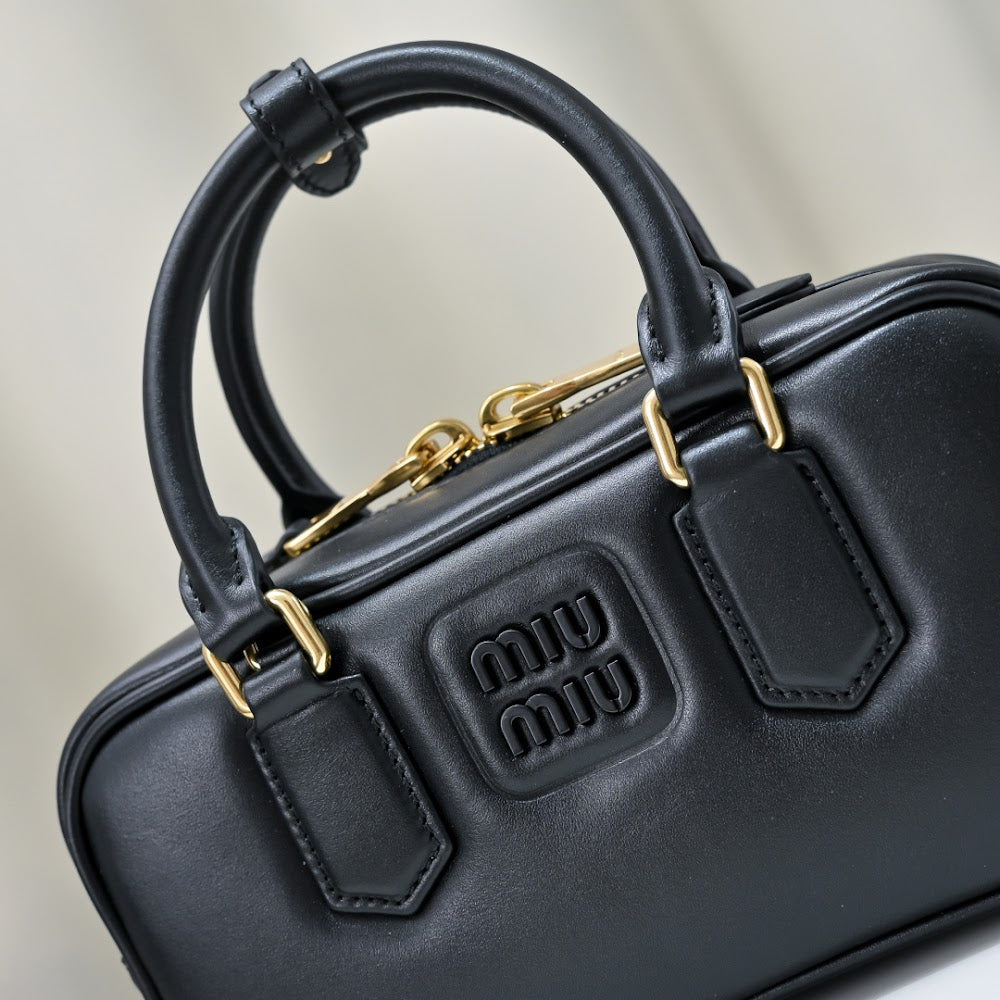 Dragons Bags Miun Miun Luxury Bag --123401