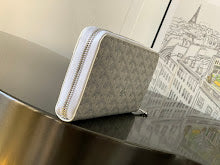 new-luxury-designer-bags-nm8207