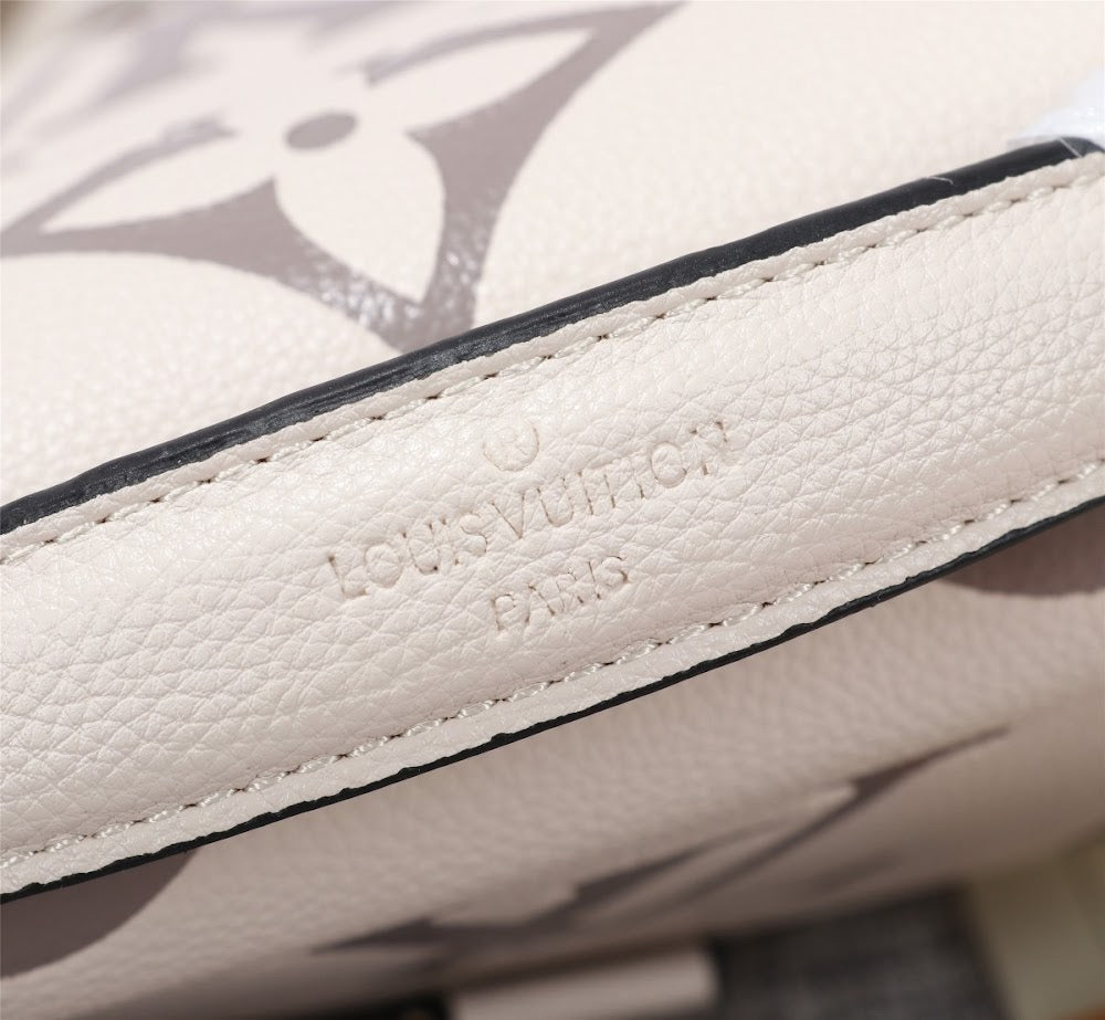 Dragons Bags ln Luxury Bag --78110
