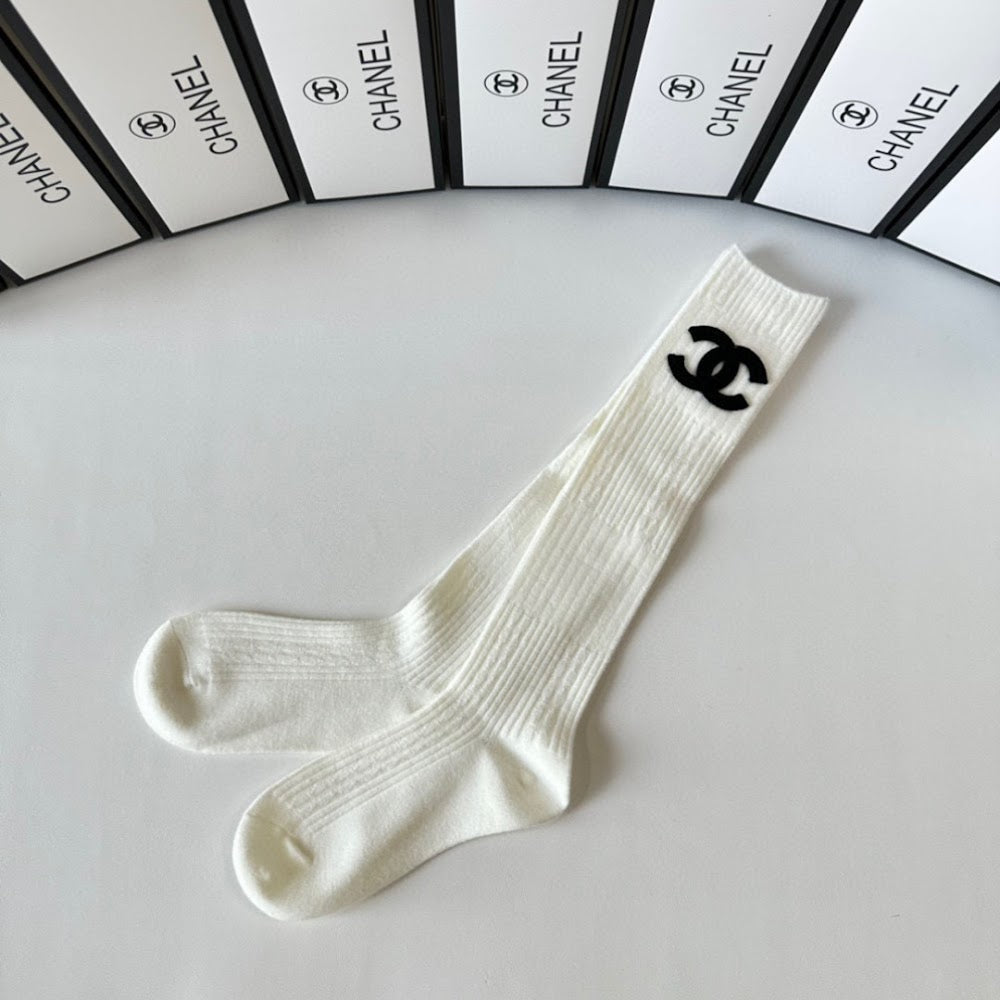 Dragons Bags Premium Luxury Socks --98000