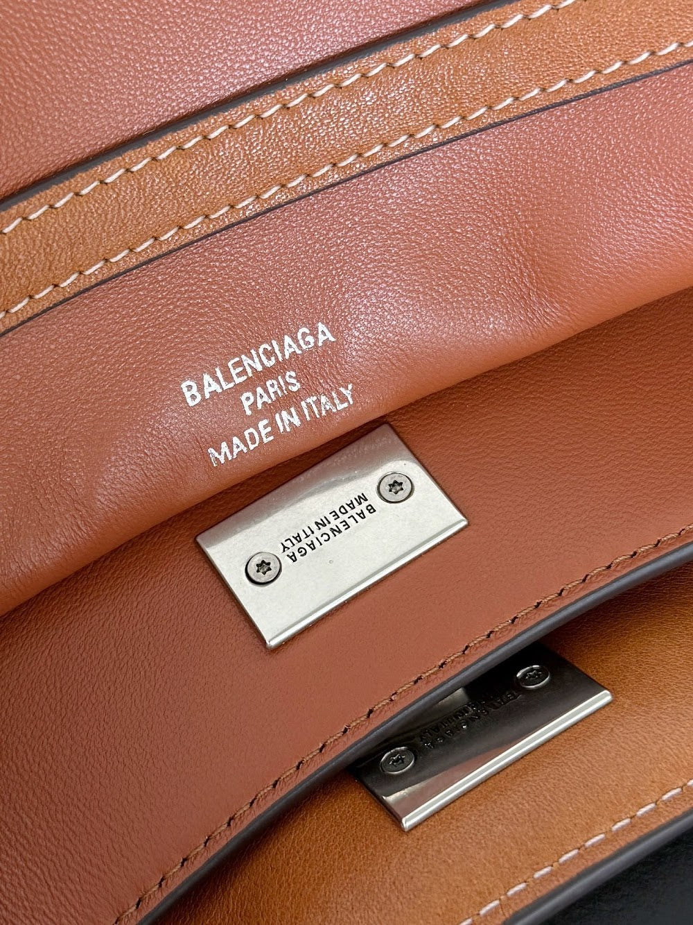 Dragons Bags Balenciaga Luxury Bag --111603