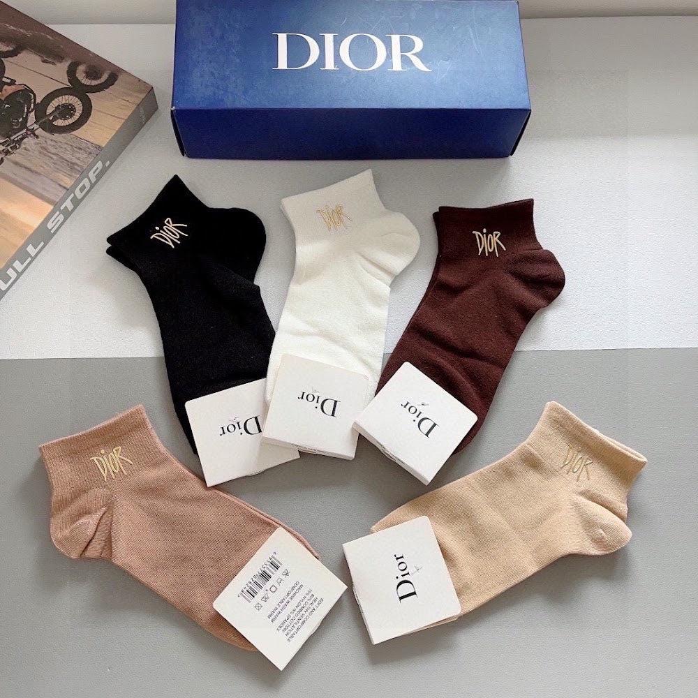 Dragons Bags Premium Luxury Socks --97719