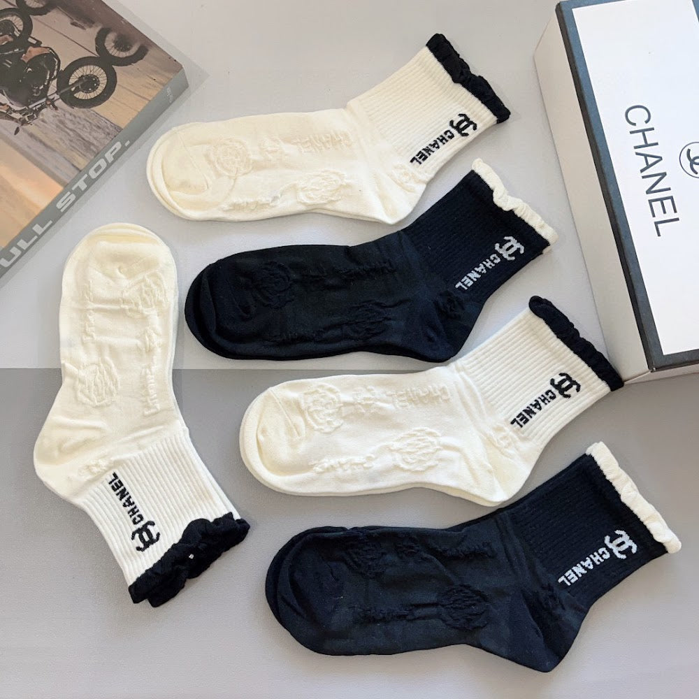 Dragons Bags Premium Luxury Socks --98104