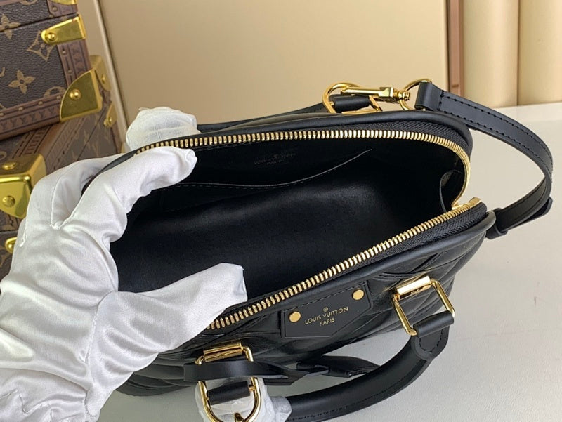 Dragons Bags ln Luxury Bag --56788