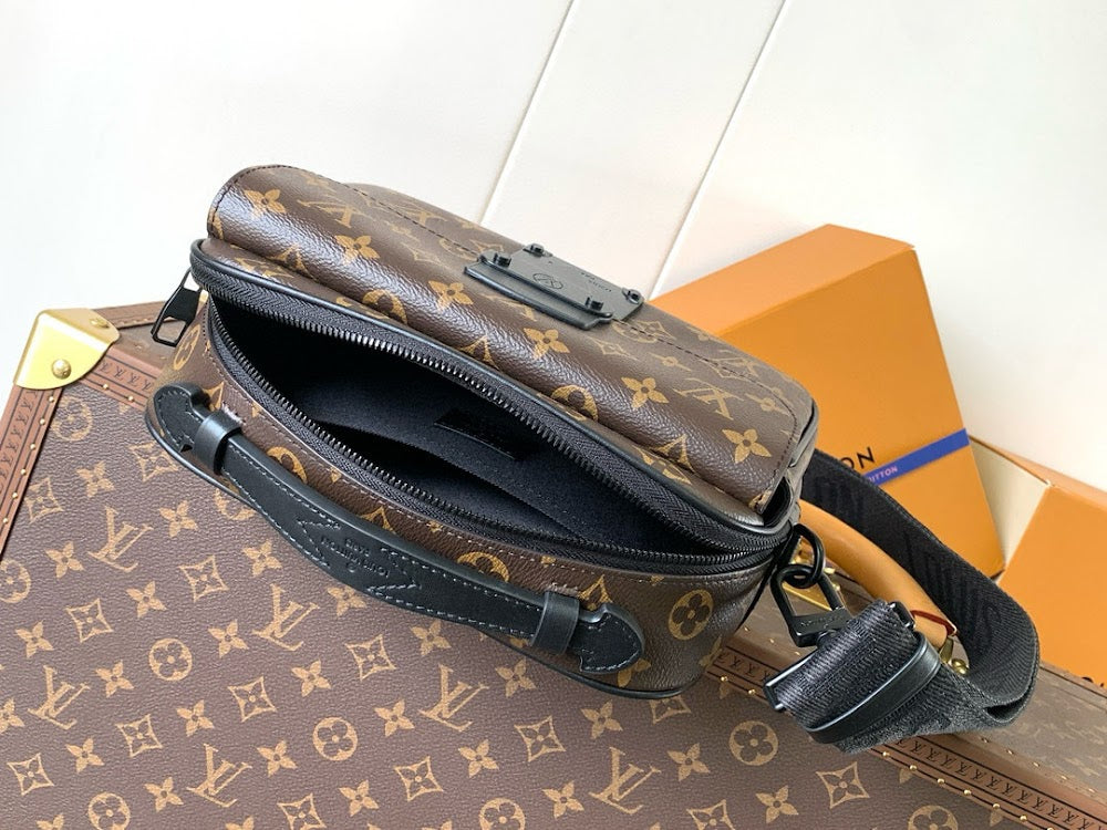 Dragons Bags ln Luxury Bag --71097