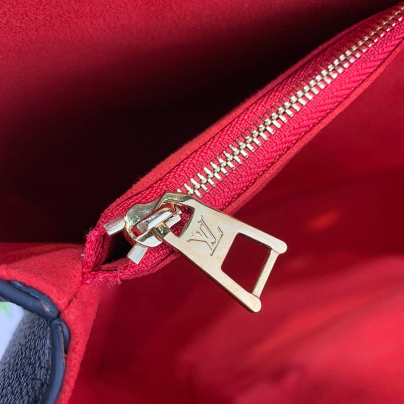 Dragons Bags ln Luxury Bag --59465