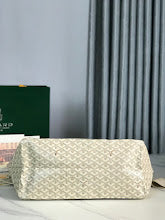 new-luxury-designer-bags-nm8075