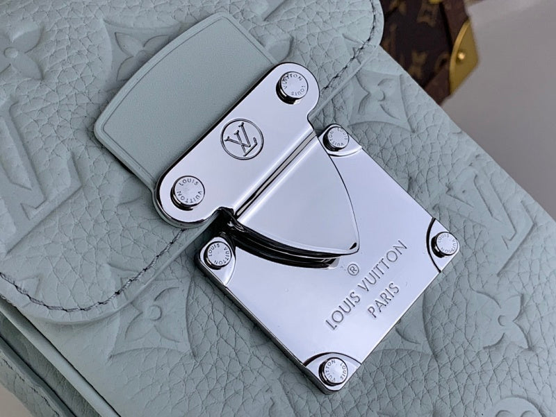 Dragons Bags ln Luxury Bag --68429