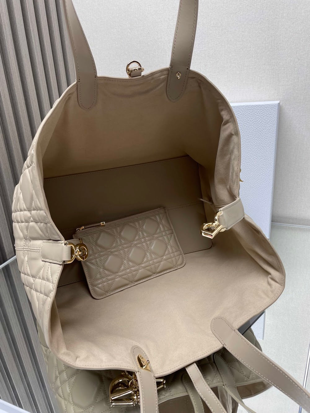 Dragons BagsDiorn Luxury Bag --116411