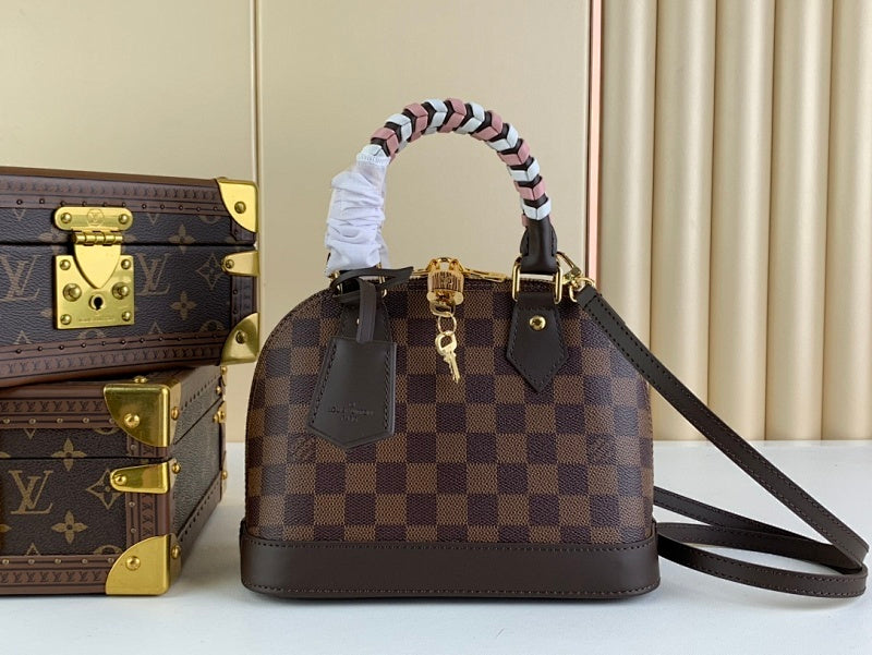 Dragons Bags ln Luxury Bag --68111