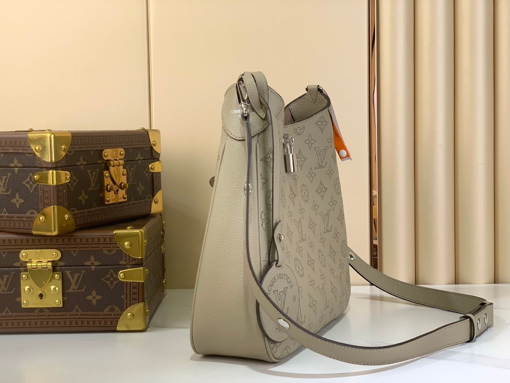 Dragons Bags ln Luxury Bag --62916