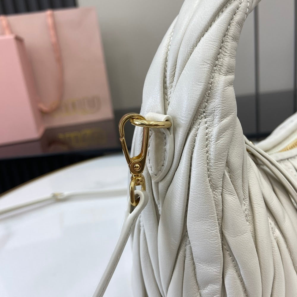 Dragons Bags Miun Miun Luxury Bag --122170