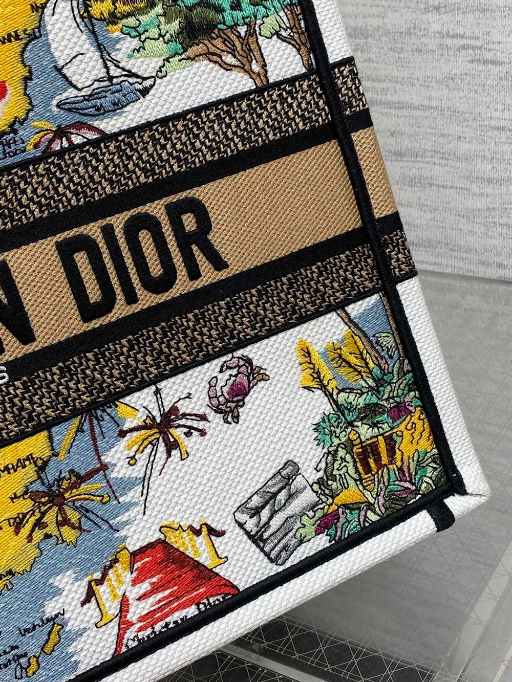 new-designer-premium-bags-nm16662