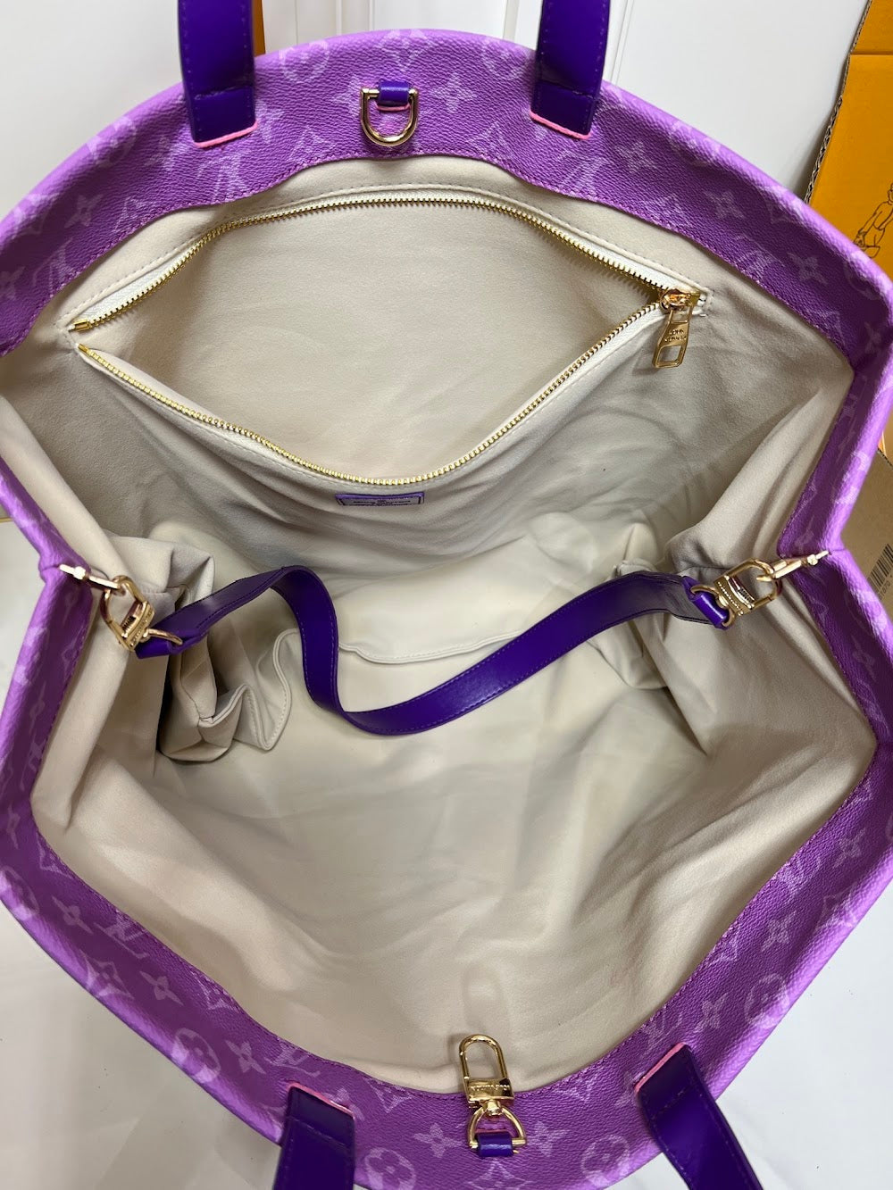 Dragons Bags ln Luxury Bag --77269