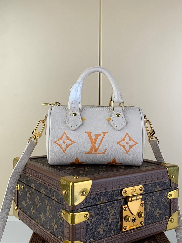 Dragons Bags ln Luxury Bag --61704