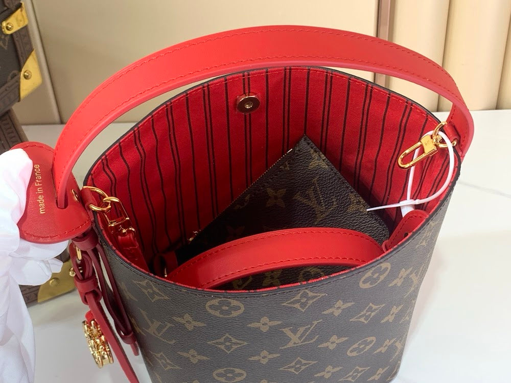 Dragons Bags ln Luxury Bag --96404