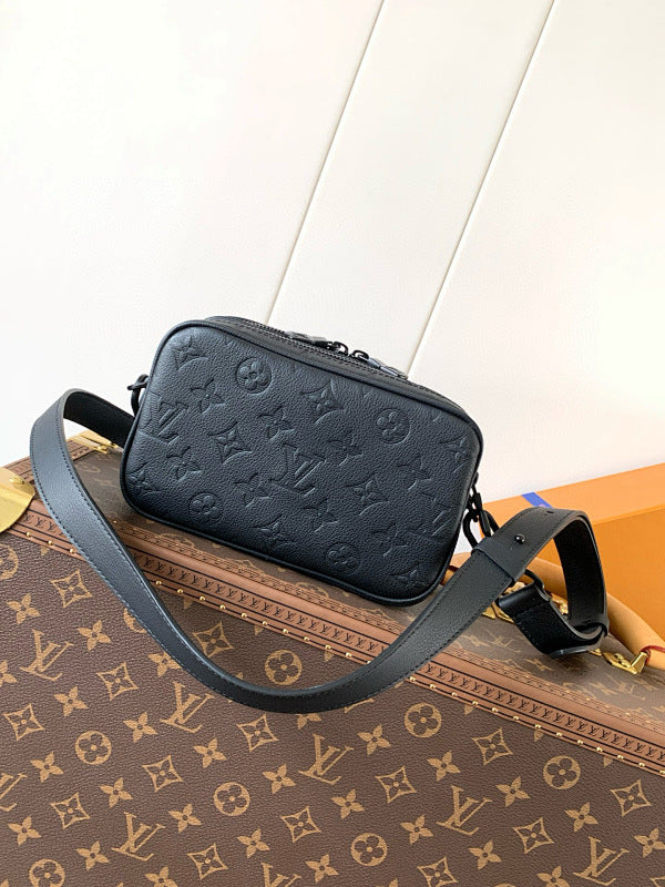 Dragons Bags ln Luxury Bag --71113