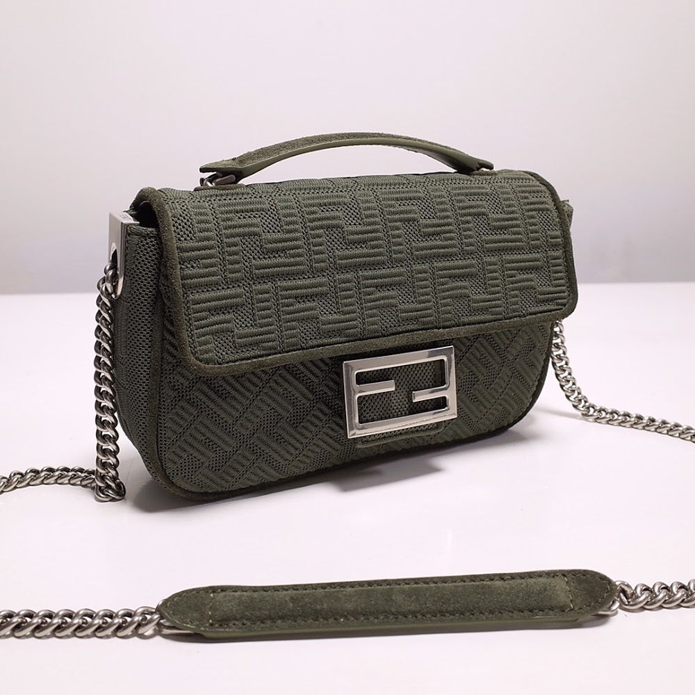 new-luxury-designer-bags-nm15265