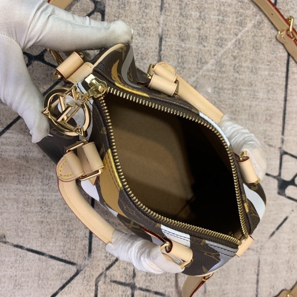 Dragons Bags ln Luxury Bag --56721