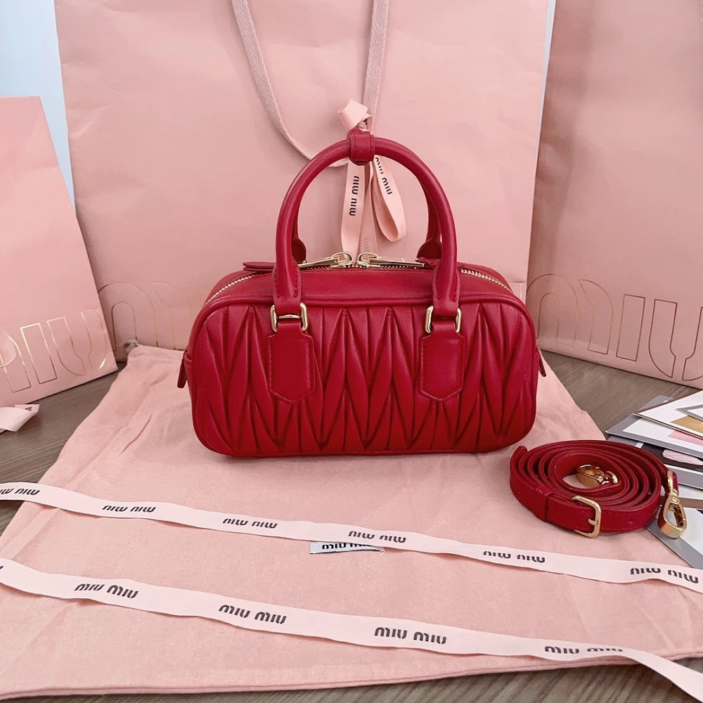 Dragons Bags Miun Miun Luxury Bag --122479