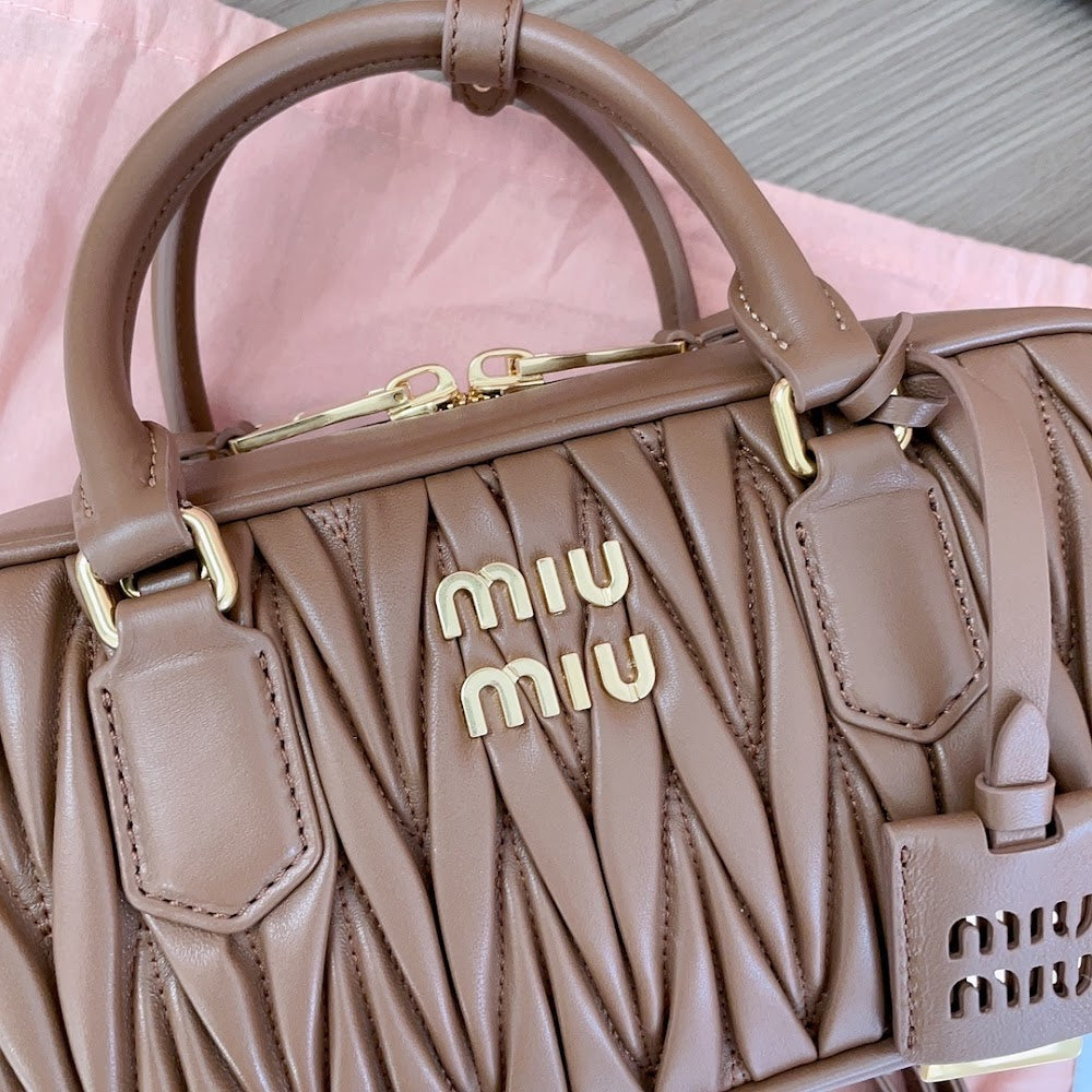 Dragons Bags Miun Miun Luxury Bag --122386