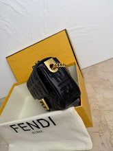 new-designer-premium-bags-nm7866