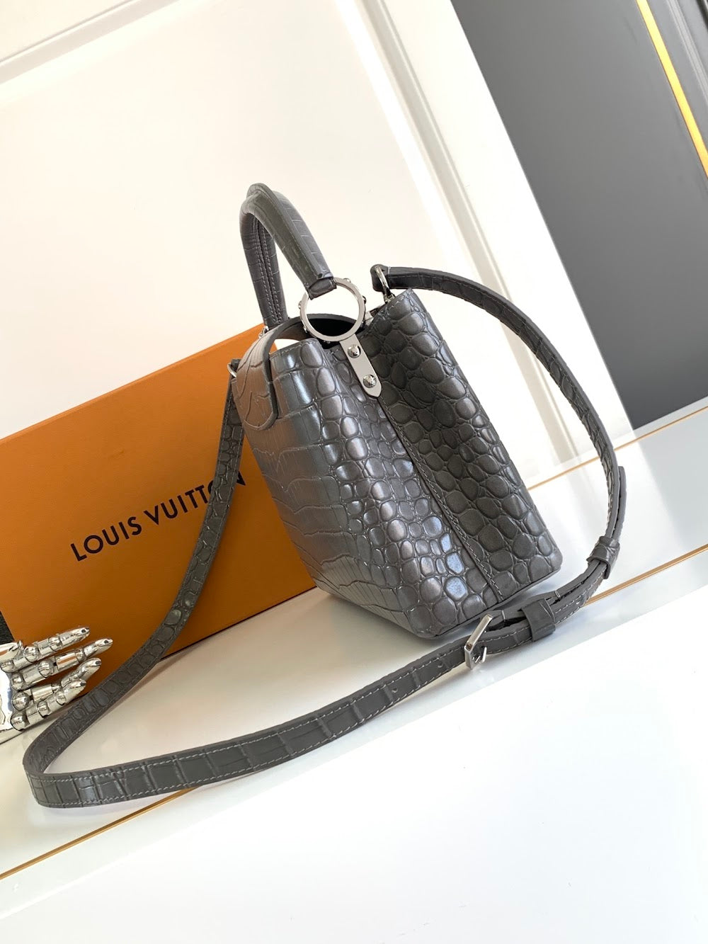 Dragons Bags ln Luxury Bag --96833