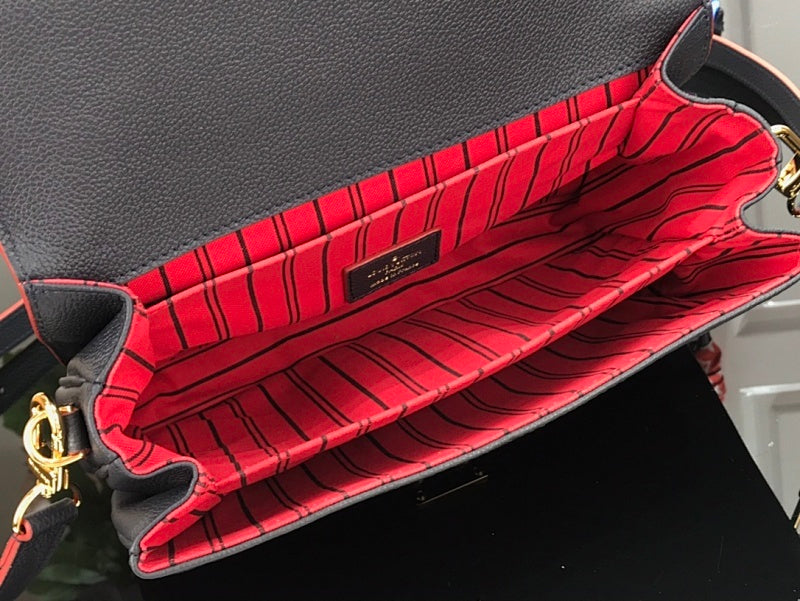 Dragons Bags ln Luxury Bag --59666