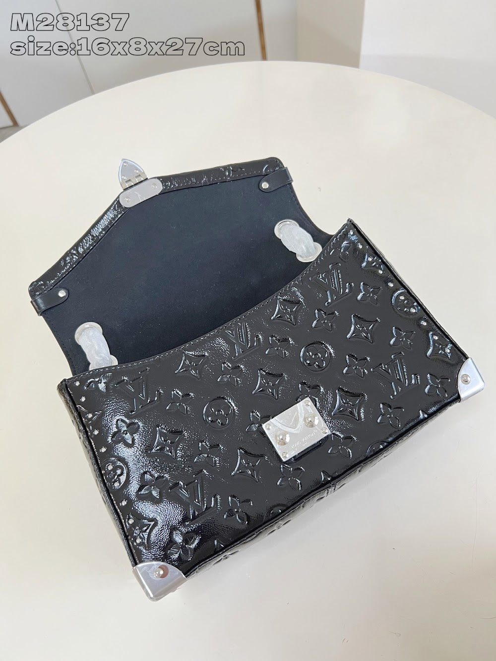 Dragons Bags ln Luxury Bag --95783