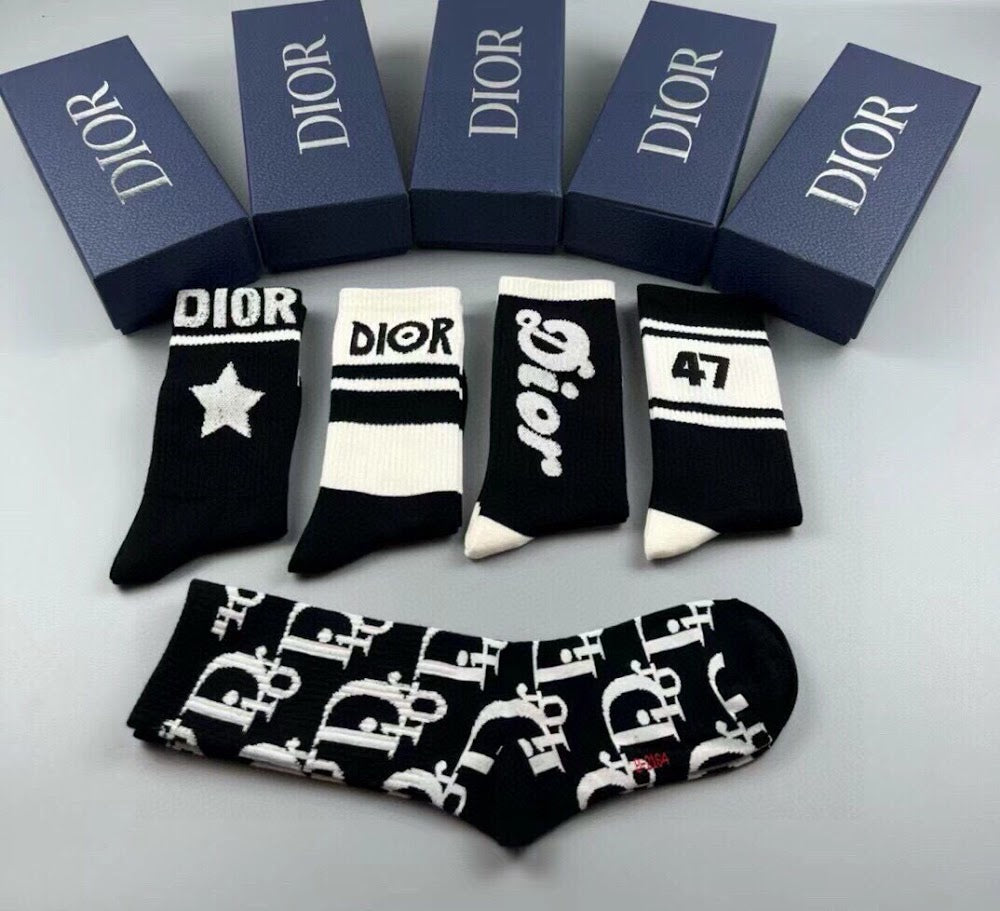 Dragons Bags Premium Luxury Socks --98615