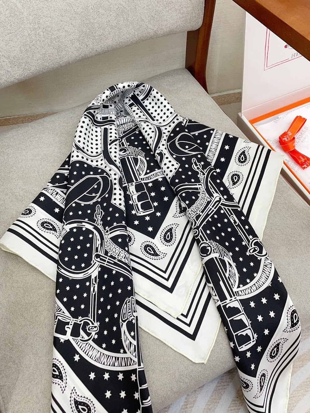 Dragons Bags Premium Designer Scarf --98843