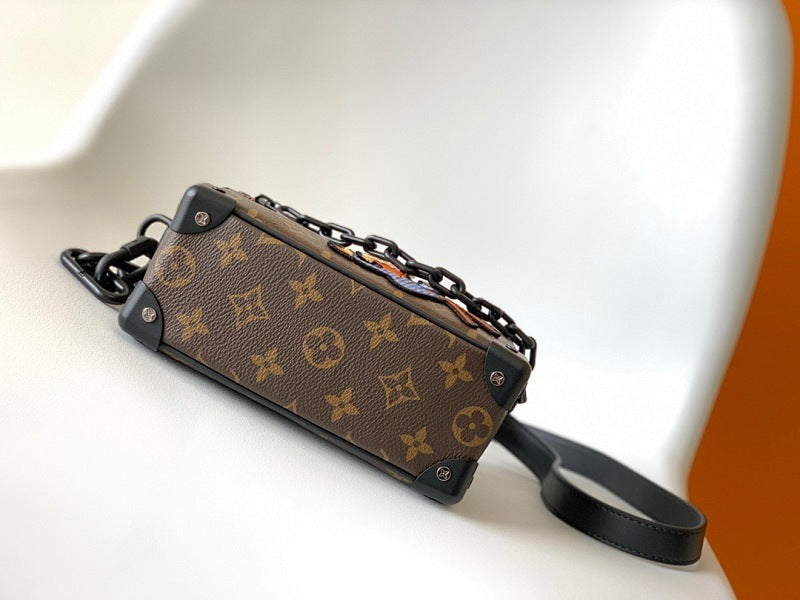 Dragons Bags ln Luxury Bag --71685