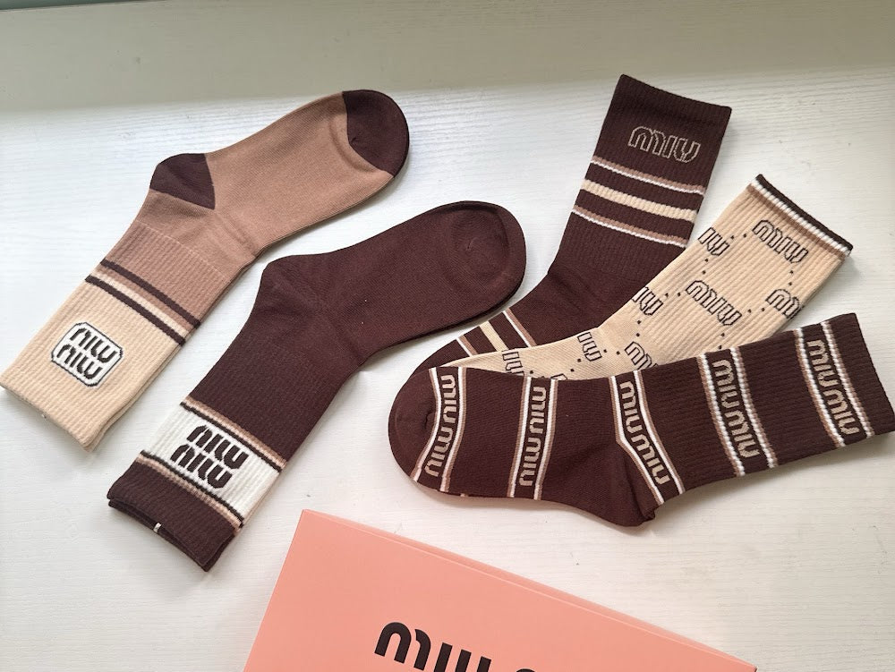 Dragons Bags Premium Luxury Socks --98545