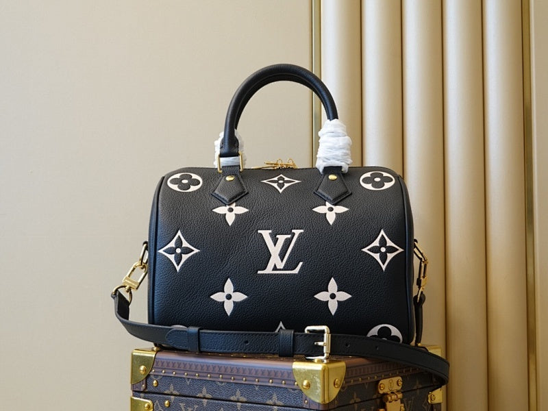 Dragons Bags ln Luxury Bag --58931
