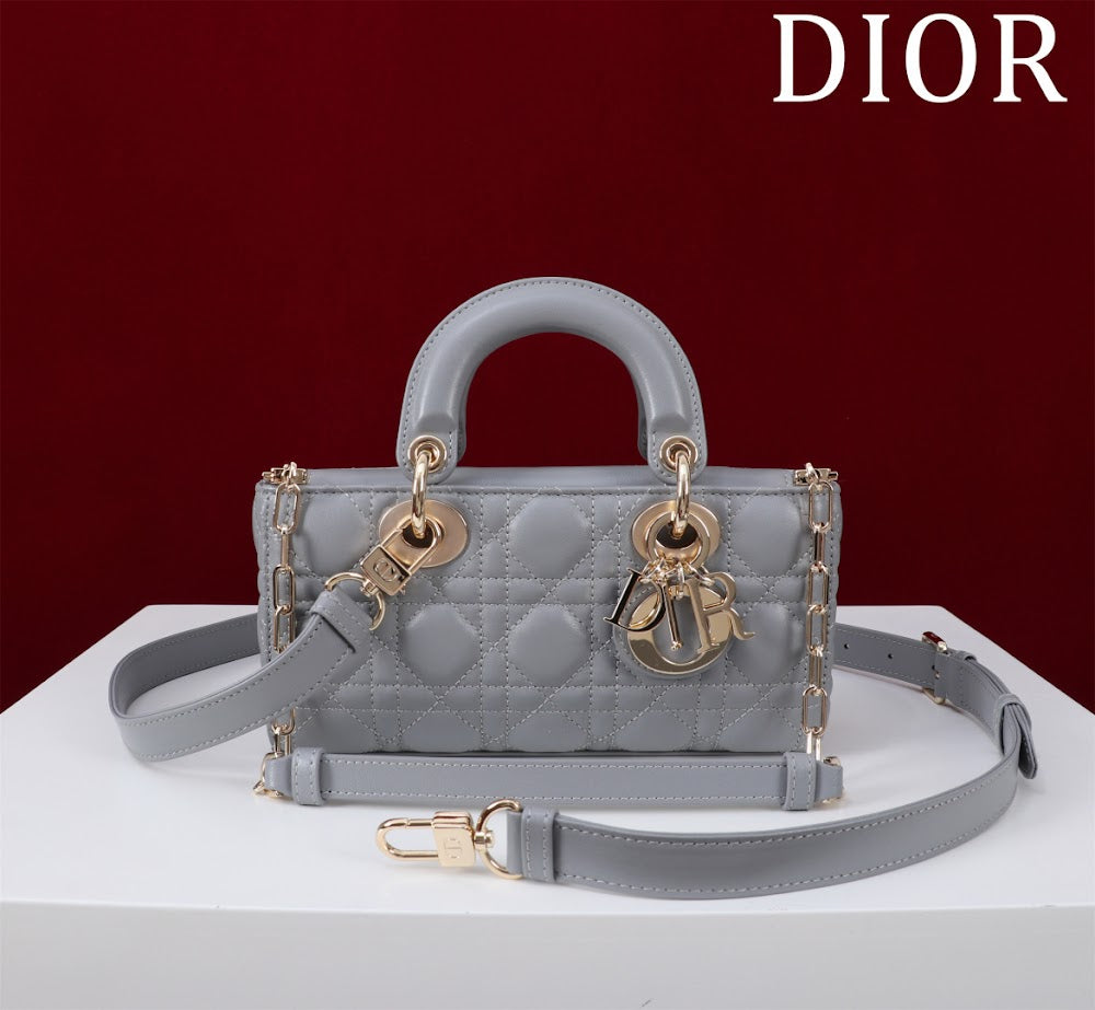Dragons BagsDiorn Luxury Bag --114724