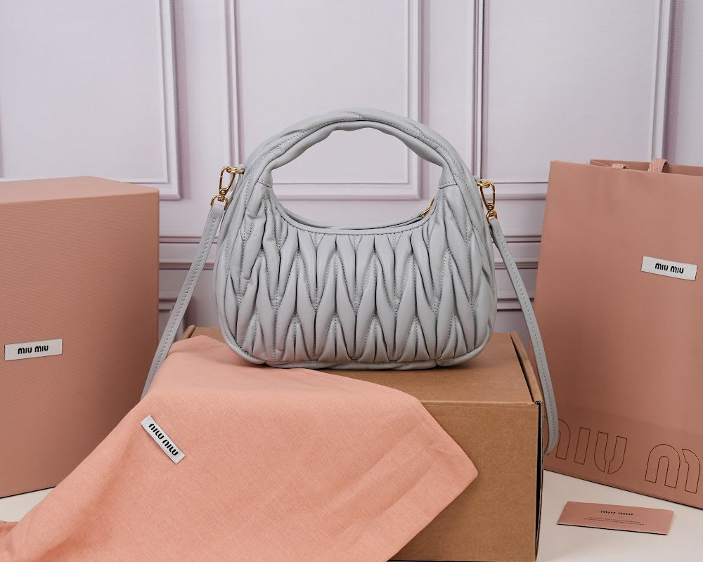 Dragons Bags Miun Miun Luxury Bag --122504