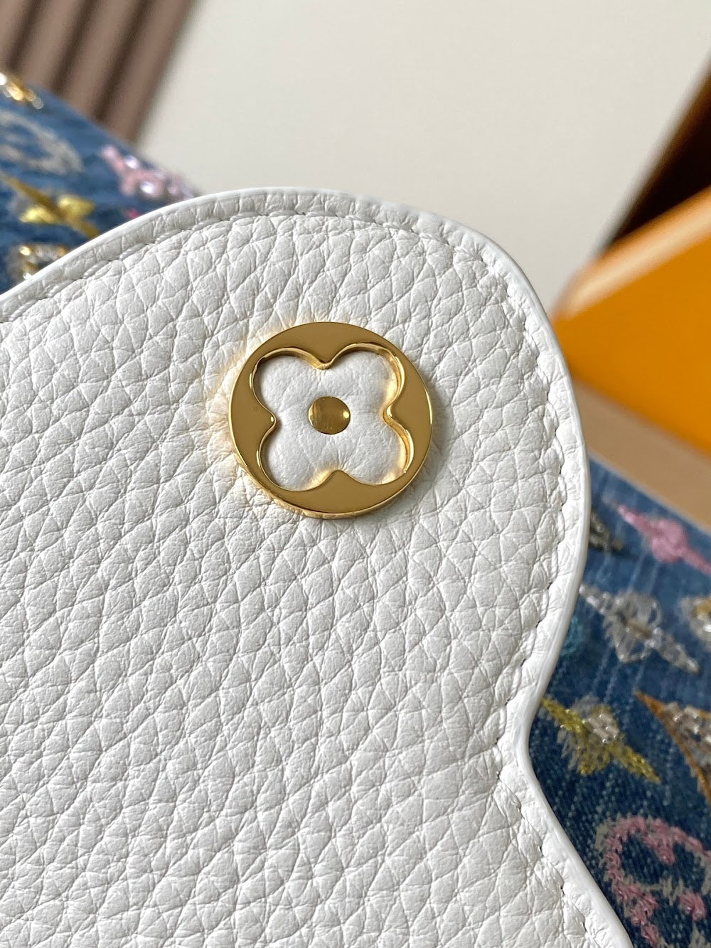 Dragons Bags ln Luxury Bag --96776