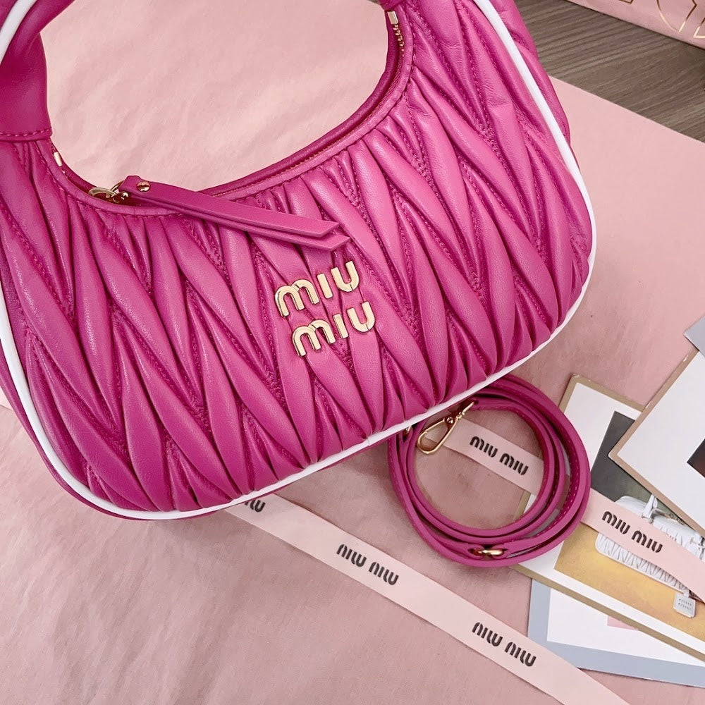 Dragons Bags Miun Miun Luxury Bag --122537